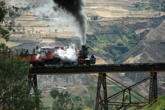 TRAIN01